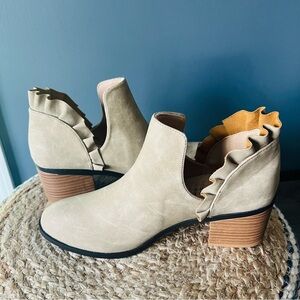 Journee Lennie Ruffled Ankle Bootie